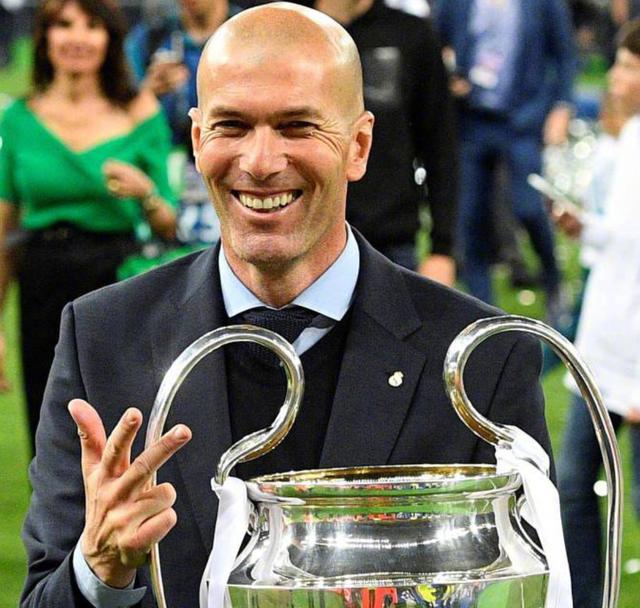 英雄联盟-克里夫兰骑士训练开放日,今晚回应争议引欢呼,西甲在即,纪律约束更严格的简单介绍